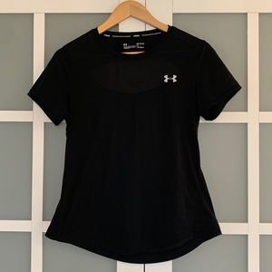 UA heat gear running shirt